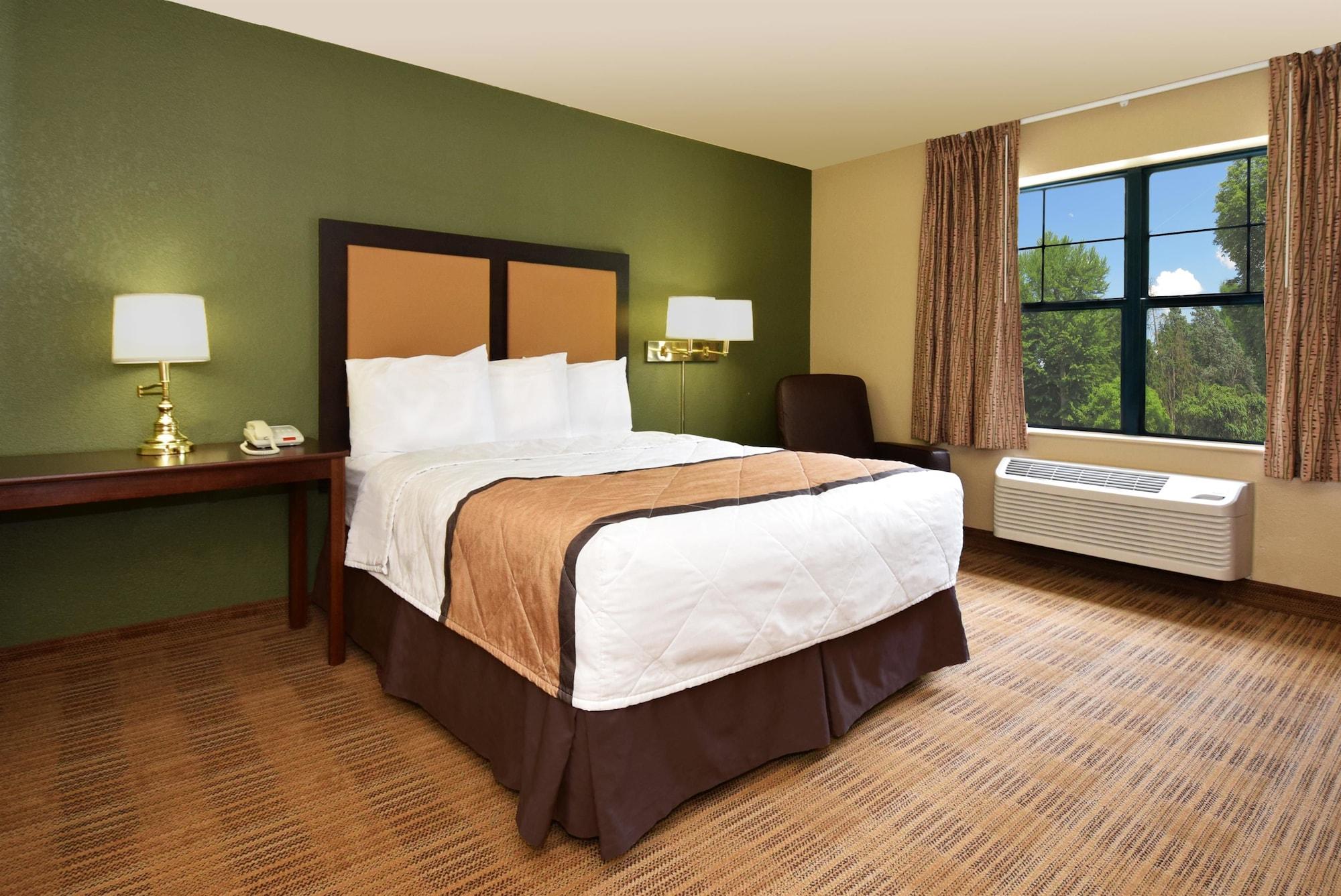 Extended America - - Riverwalk - Convention Center Hotel