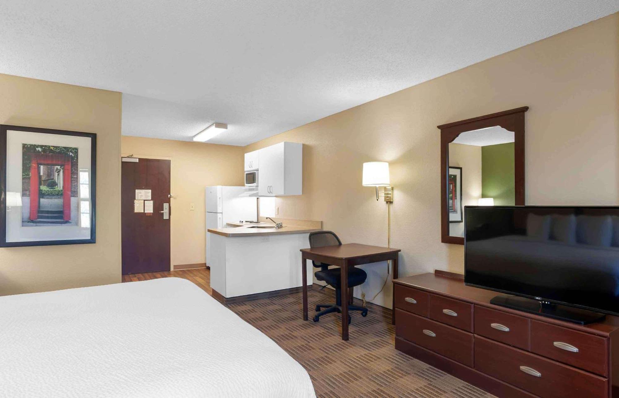 Hotel Extended America - - Riverwalk - Convention Center