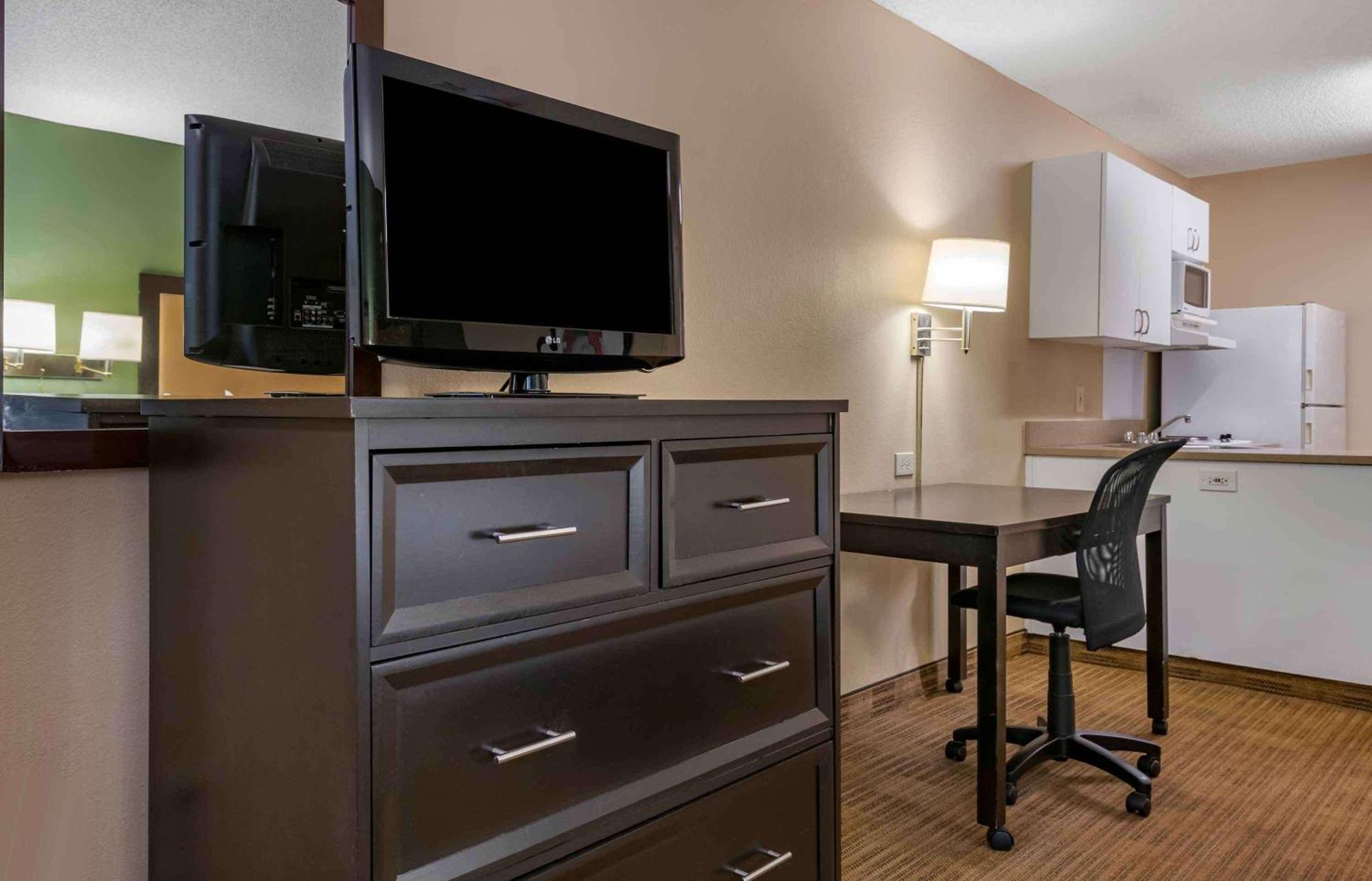 Extended America - - Riverwalk - Convention Center Hotel